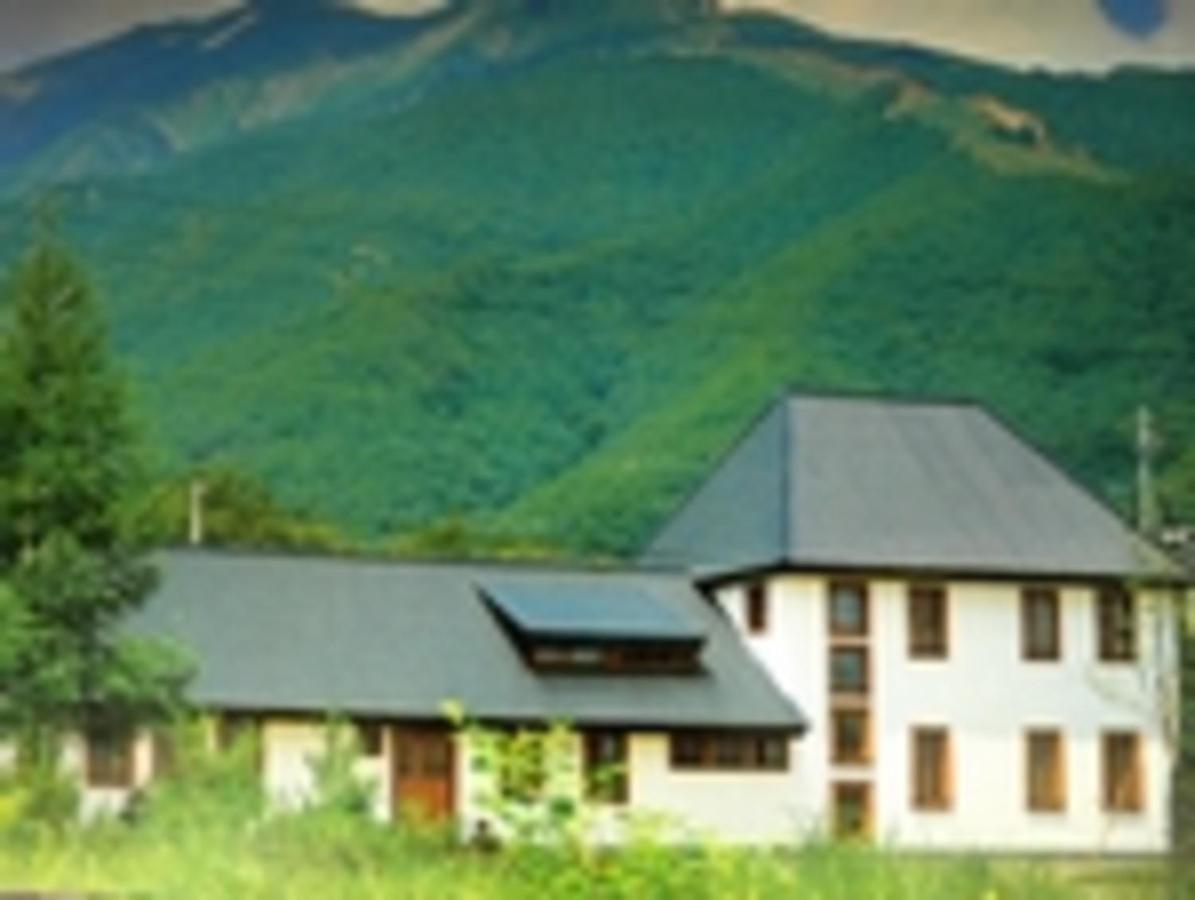 The Joint Bed & Breakfast Hakuba Exterior photo